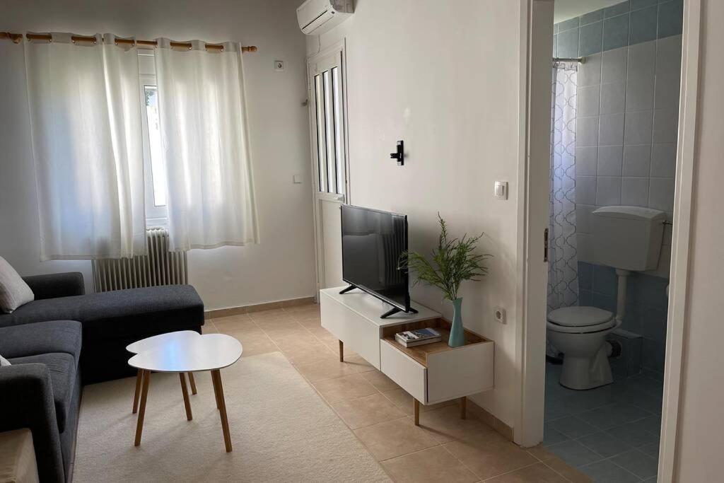 Attic Studio Stay Kalamata Exterior photo