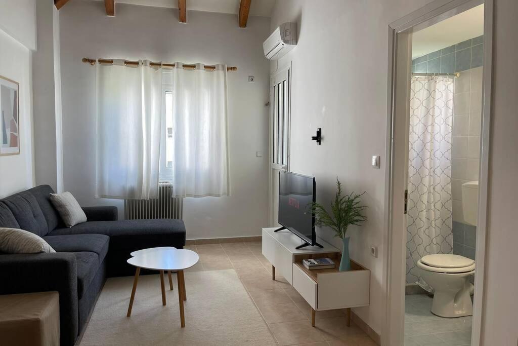 Attic Studio Stay Kalamata Exterior photo